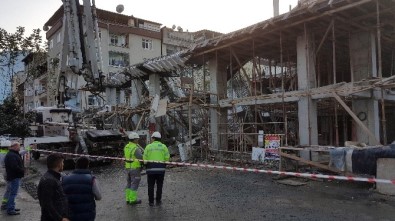 Samsun'da İnşaatta İskele Çöktü Açıklaması 2 Yaralı