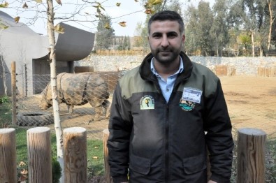 Türkiye'nin İlk Zırhlı Hint Gergedanı Samir'e İngiltere'den Eş Geldi