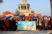 AK Kadınlar Şiddete Karşı Alana İndi