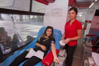 Ege'de 314 Bin Ünite Kan Bağışı Yapıldı
