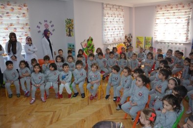 Medova'dan Çocuklara Diş Sağlığı Eğitimi