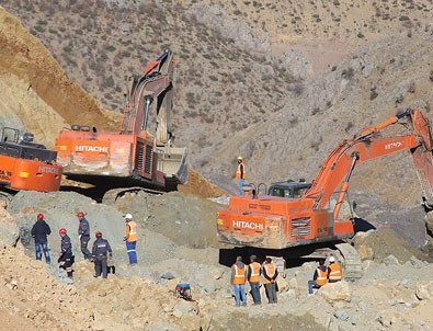 Şirvan'da bir işçinin daha cenazesi çıkarıldı