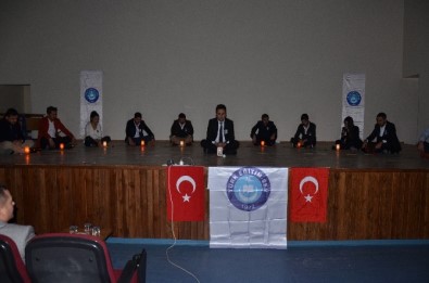 Türk Eğitim-Sen'den Şehitleri Anma Programı