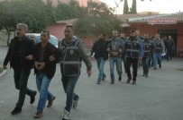 Adana Polisinden Aranan Şahıslara Yönelik Operasyon Açıklaması 9 Gözaltı