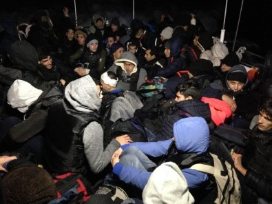 Ege'de 1 Haftada 452 Kaçak Göçmen Yakalandı
