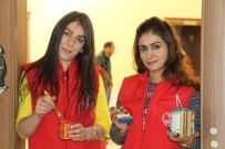 DURANKAYA - Öğretmenler İçin Güzel Resim Çizdiler