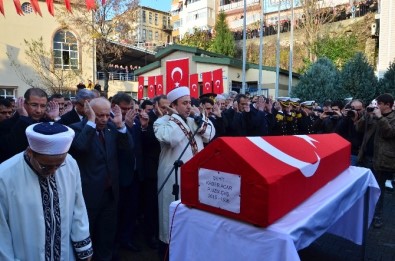 Zonguldaklı Piyade Uzman Çavuş Kader Acar'ı 5 Bin Kişi Uğurladı