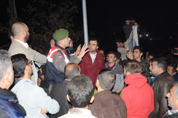 İzmir'de terörist cenazesine tepki