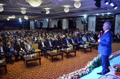 AK Parti Konya, Teşkilat İçi Eğitim Semineri Düzenledi