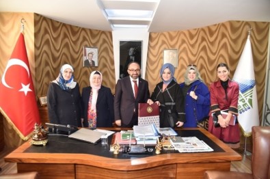 Kadın Meclisi'nden Başkan Üzülmez'e Ziyaret