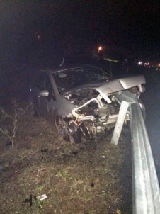 Sakarya'da Trafik Kazası Açıklaması 1 Ölü, 1 Ağır Yaralı