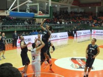 BANVIT - Banvit Evinde Kazandı