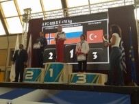 TAKIM KAMPI - Devrekli Kübra Kaya Kick Boks Avrupa 3. Oldu