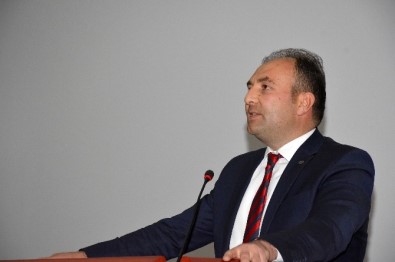 Gümüşhane'de 'Küresel Güçlerin Yönetim Tercihleri' Konferansı