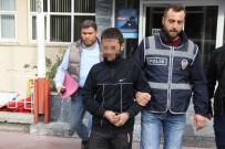 ELEKTRİK KABLOSU - Kablo Hırsızını Darp Edip Polise Teslim Ettiler