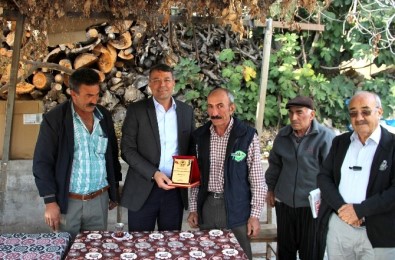 Mahalleliden Silifke Belediye Başkanı Turgut'a Teşekküri