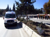 Bilecik'te Trafik Kazası Açıklaması 1 Yaralı