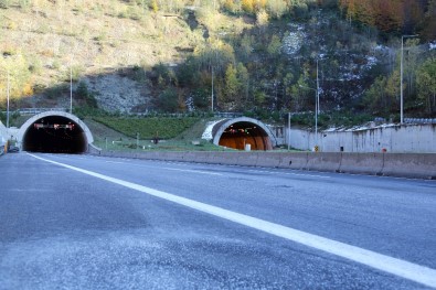Bolu Dağı Tüneli Ulaşıma Kapatıldı