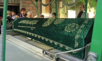 CENAZE ARABASI - Korkut Özal'ın Cenazesi Evinden Alındı