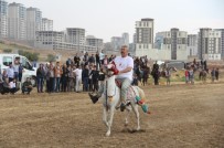 Rahvan Atları 15 Temmuz Şehitleri İçin Yarıştı