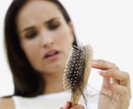 SAÇ DÖKÜLMESI - Saç Dökülmesi Hastalık Habercisi Olabilir