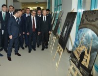 ERKAN PETEKKAYA - Uluslararası Diyarbakır Sempozyumu'nda Mehmet Kılıçoğlu Sergisi Açıldı