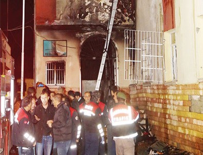 Adana'daki yangın faciasına yayın yasağı