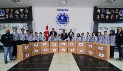 Kağıtspor Yardım Elini Türkmenlere Uzattı