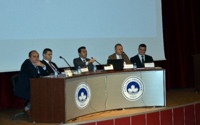 Kırklareli'nde 'Türk Dünyasının Öncüleri' Paneli Düzenlendi.