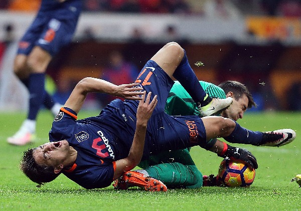 Galatasaray 1-2 Medipol Başakşehir