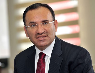 Adalet Bakanı Bozdağ: Polis ve sivil şehitlerimiz var