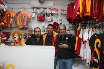 CEMALETTIN ÖZDEMIR - Galatasaray Store Aslan TIR'ı Bilecik'te