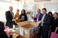 RAUF DENKTAŞ - Özel Tekden Ortaokulu'ndan Kardeş Rauf Denktaş Ortaokulu'na 4 Bin Kitap Hediye