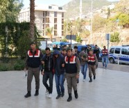 UYUŞTURUCU OPERASYONU - Alanya Jandarmasından Üç İlde Uyuşturucu Operasyonu Açıklaması 11 Gözaltı