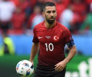 HAKAN ÇALHANOĞLU - Arda Turan Yeniden Milli Takım'da