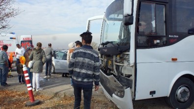 Başkent'te Trafik Kazası Açıklaması 4 Yaralı