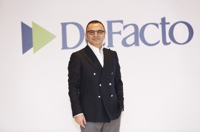 Defacto 9 Aylık Karını Açıkladı