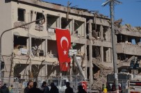 DİYARBAKIR EMNİYET MÜDÜRLÜĞÜ - Diyarbakır'da Yaralar Sarılıyor