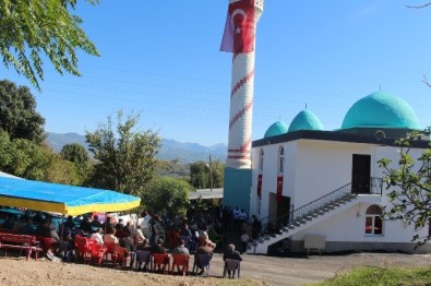 Durmuş Sofular Köyü Camii'ne Coşkulu Açılış