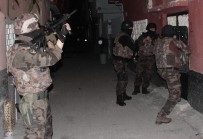 FİGEN YÜKSEKDAĞ - Adana'da şafak operasyonu!