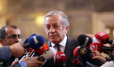 Hainler havlamaya başladı