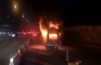 15 Temmuz Şehitler Köprüsü Girişinde Alev Alev Yandı