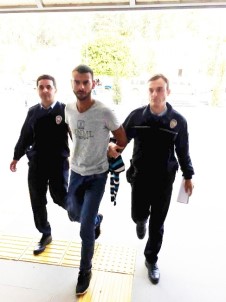 5 Ayrı Suçtan Aranan Şüpheli Manavgat'ta Yakalandı