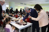 HALIL ŞENER - 5'İnci Atatürk Kupası Satranç Turnuvası Kartal'da Gerçekleştirildi