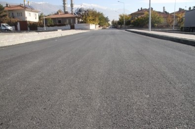 Aydınlıkevler'de Üstyapı Çalışmaları Tamamlandı