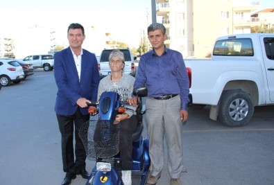 Başkan Akın'dan Engelli Vatandaşa Yardım Eli