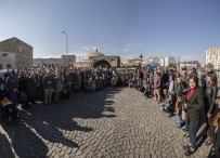 TALHA UĞURLUEL - Büyükşehir Belediyesi Kültür Yolu Gezisi Düzenledi