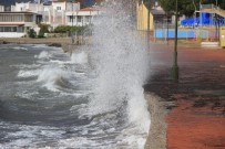 LODOS - Edremit Körfezi'nde Lodos Etkili Oluyor