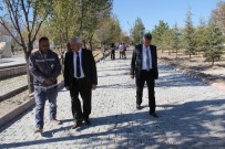 YAVUZ ÖZKAN - İncesu Belediyesi Yavuz Özkan Stadı Çevresinde Parke Çalışmasına Başladı