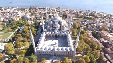 (Özel) Restorasyonu Tamamlanan Sultanahmet Camii Havadan Görüntülendi